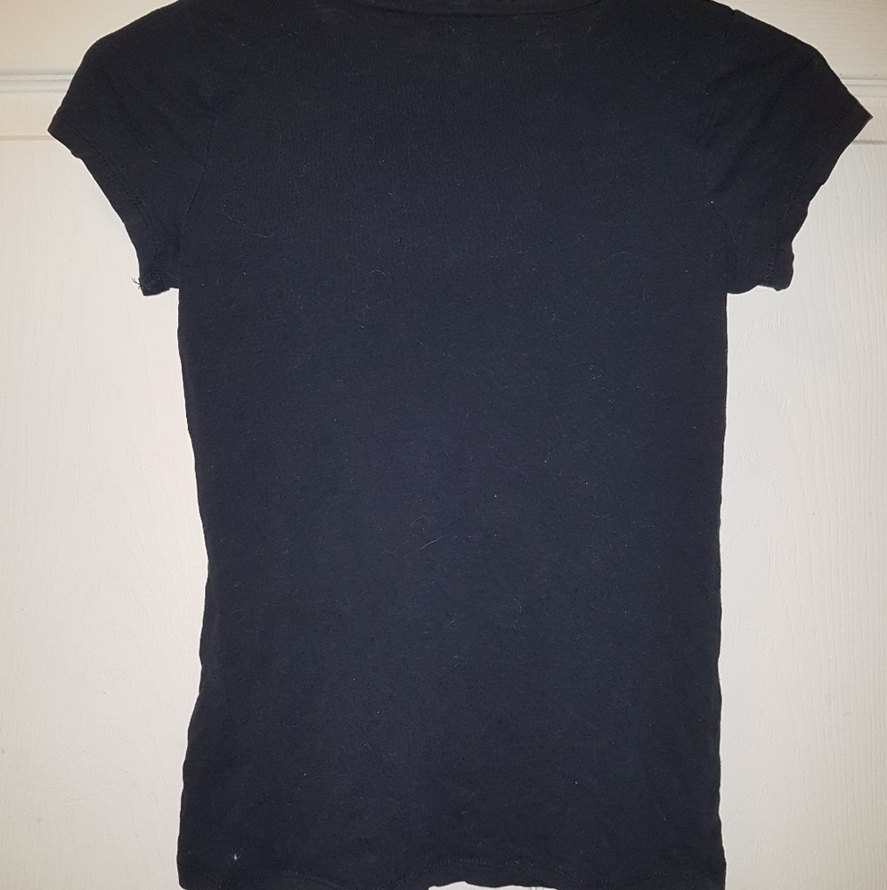 GUESS Top - Picture 2 of 3